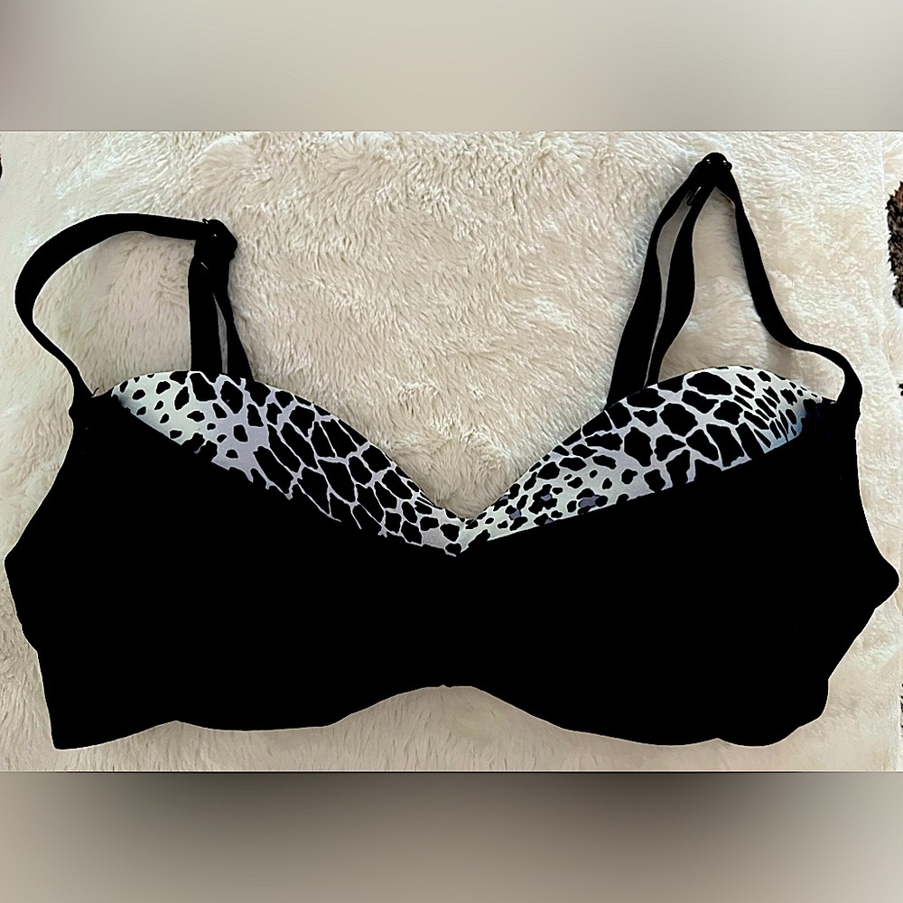 Coco Reef Bikini Top. Bra Sized 36/38 C